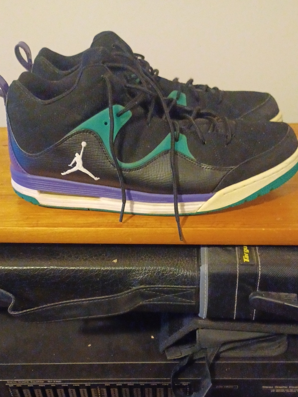 Jordan Black Teal Purple Mid-Top Athletic Shoes - Picture 2 of 5